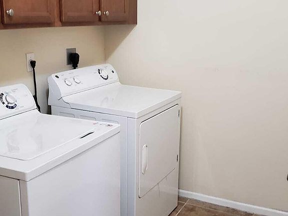 08b2193105637fd3aabbc7f0548b3224856a3cdf547eb69bb417a9e0477c