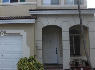 5598 NW 113th Ave, Doral, FL 33178