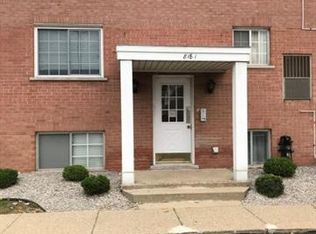 8181 Denwood Dr #J6, Sterling Heights, MI 48312