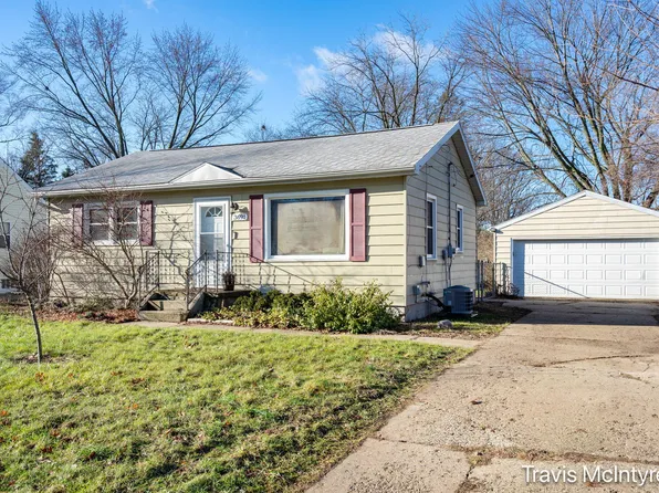 3691 Mallory Ave SW, Wyoming, MI 49519