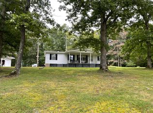 105 Stewart Fork Rd, Irvine, KY 40336