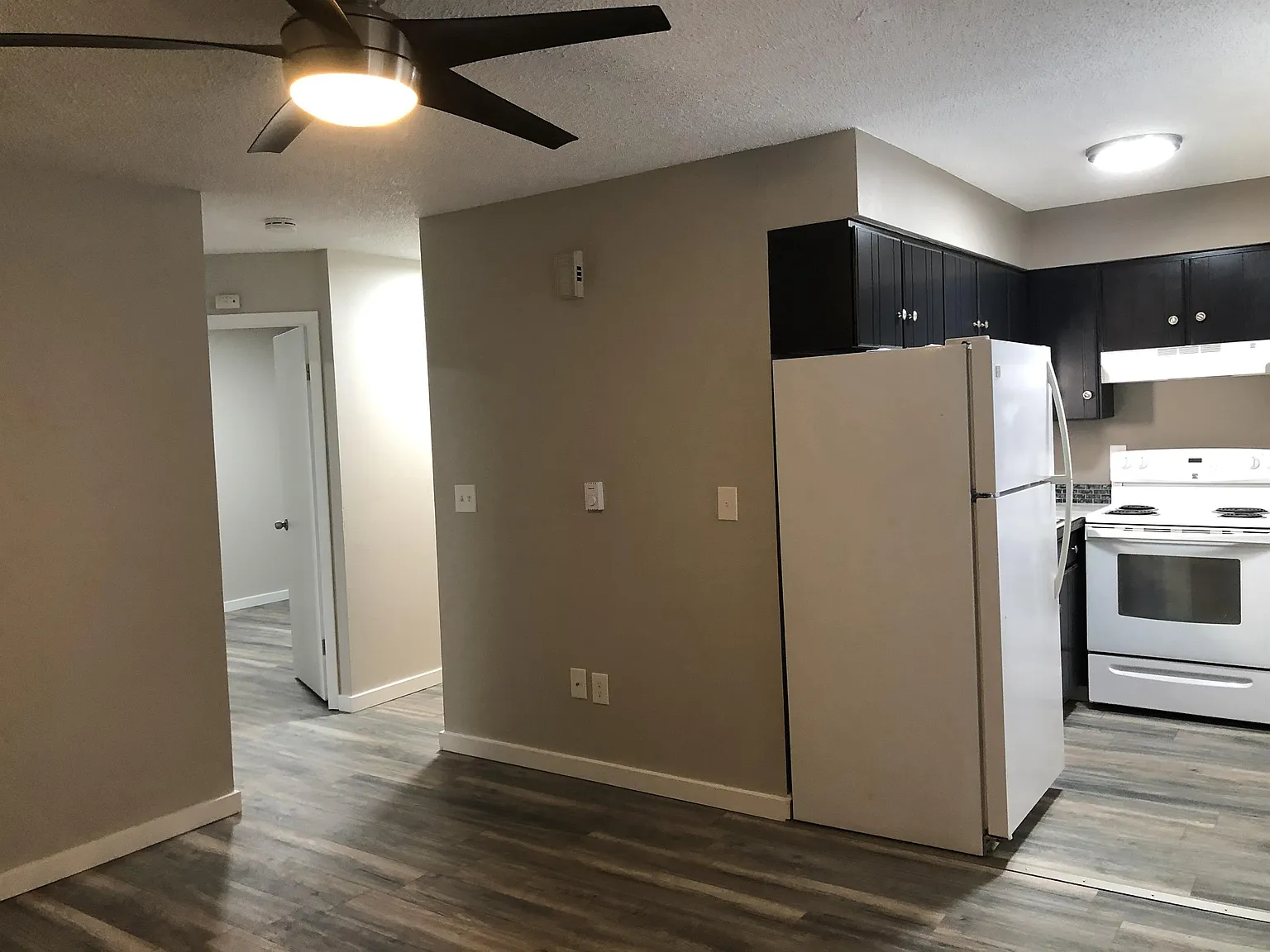 426 Main Street Apartments - Folso... — Photo 2