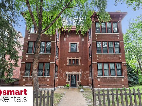 4th image of 1722 Waverly Pl #F