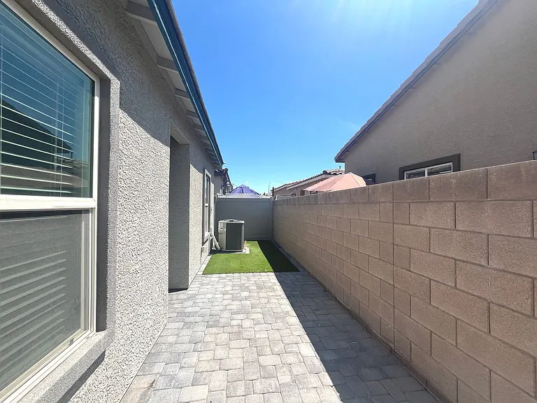 7529 Brody Meadows St — Photo 30