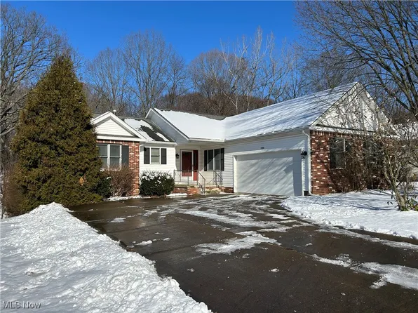 1566 Brentwood Dr, Wooster, OH 44691