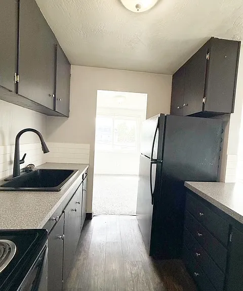 1104 Pacific Ave — Photo 14