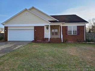 129 Haywood Dr, Raeford, NC 28376