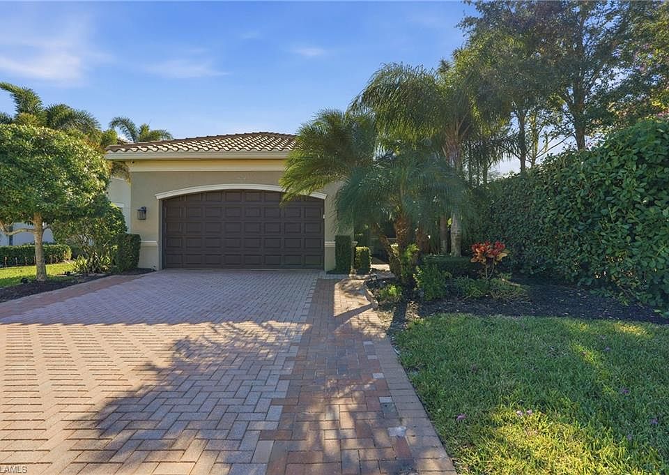 1st image of 4194 Amelia WAY