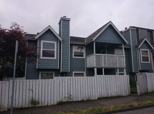 1221 E Barclay Ct UNIT 1, Seattle, WA 98122