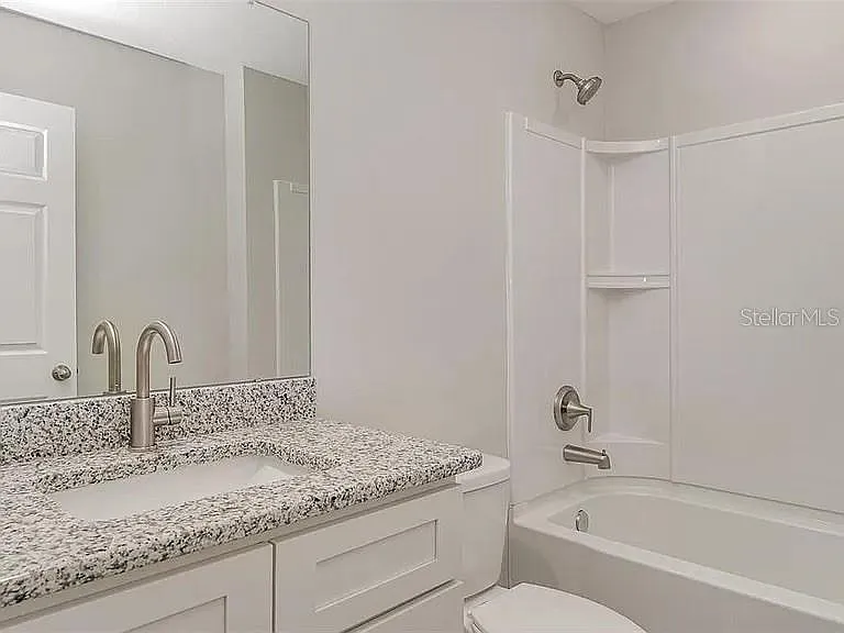 308 Avenue P NW — Photo 6