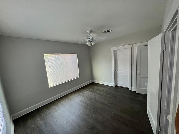 5th image of 600 N Estrella St