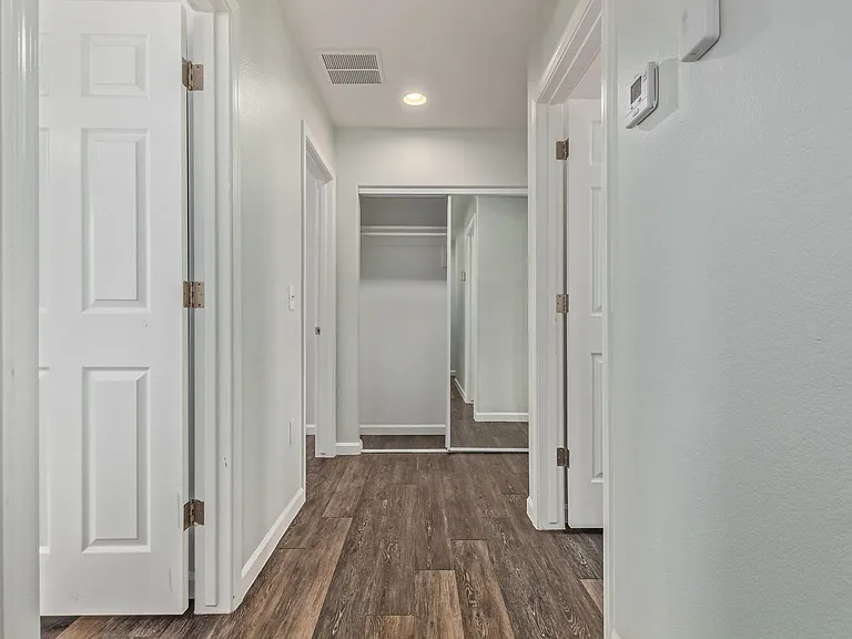 5112 N 17th Ave — Photo 17