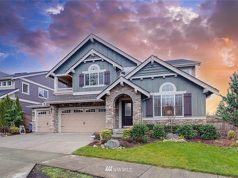 23372 SE 4th Pl — Photo 1