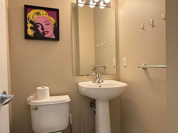 3 bedroom rental in Burnaby — photo 17