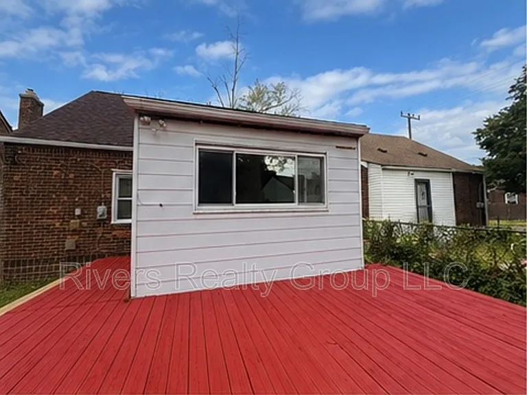 16811 Cruse St — Photo 10