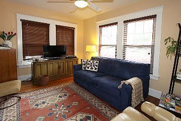 5th image of 149 Elm St