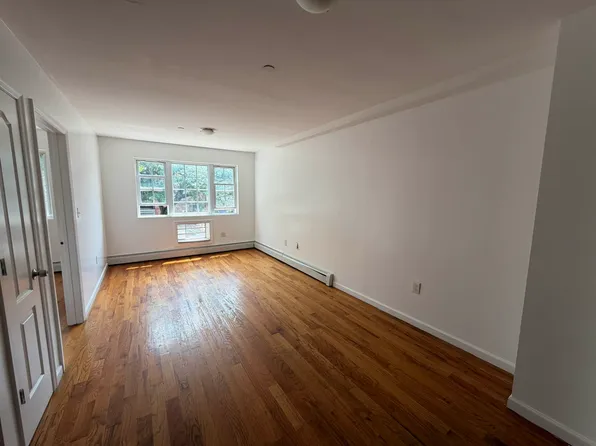17 Covert Street image 1 of 10