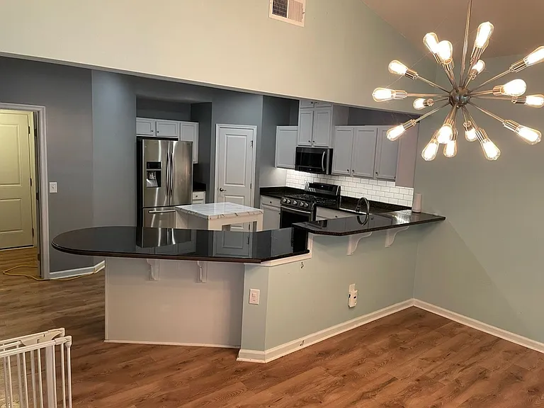 583 Newman Dr — Photo 10
