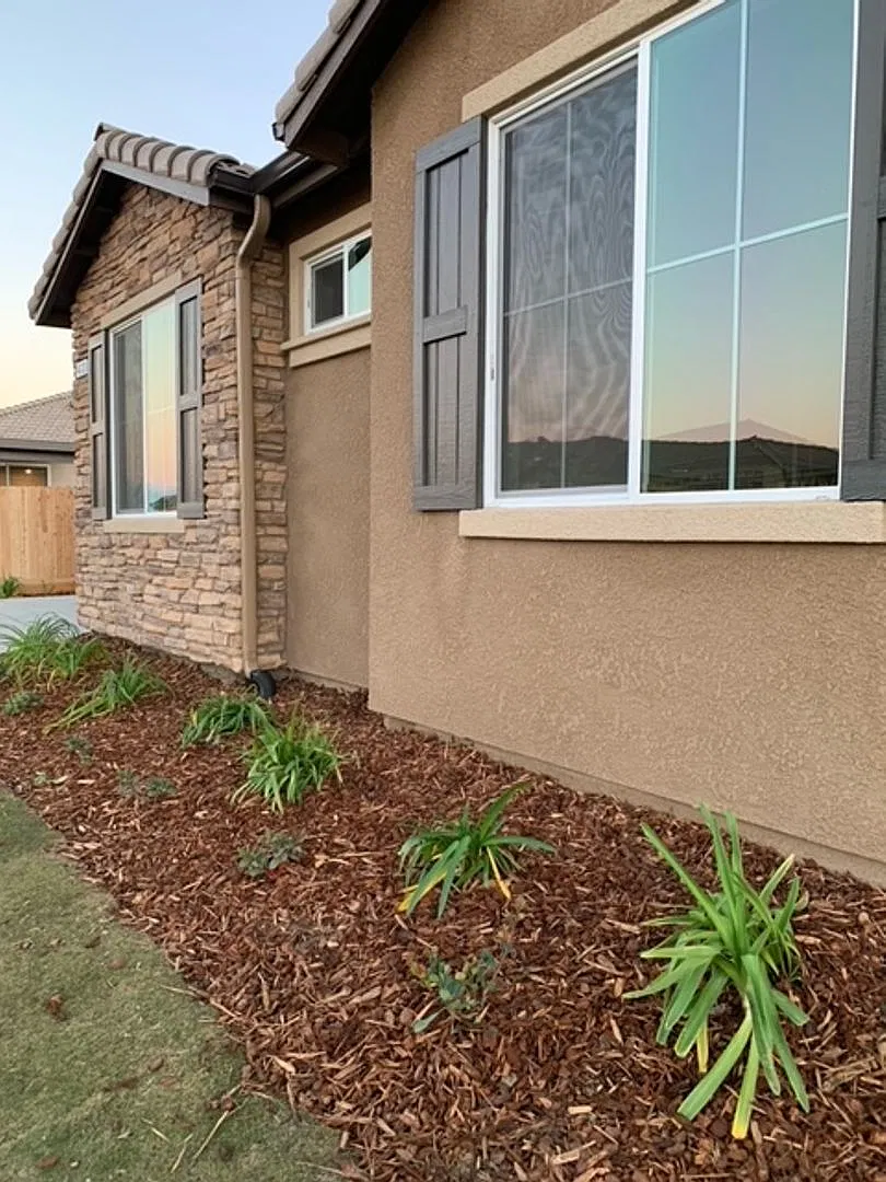 4613 W. Flagstaff Ave. - 3 Bedroom 2 Bath - Visalia — Photo 4
