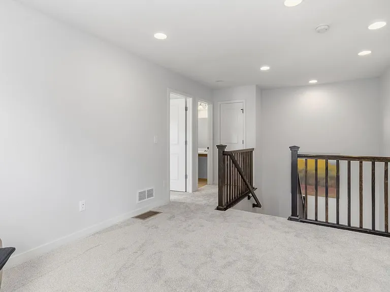 9981 Hough Point — Photo 19