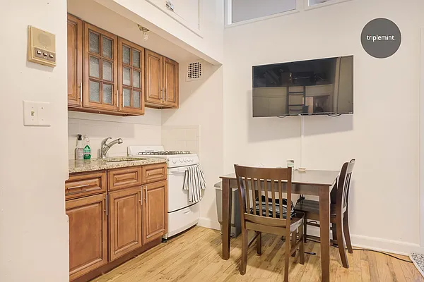 Rented by Triplemint | media 18