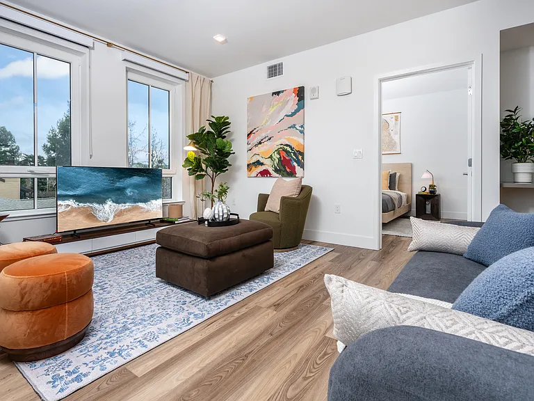 Alwell Apartments — Photo 13