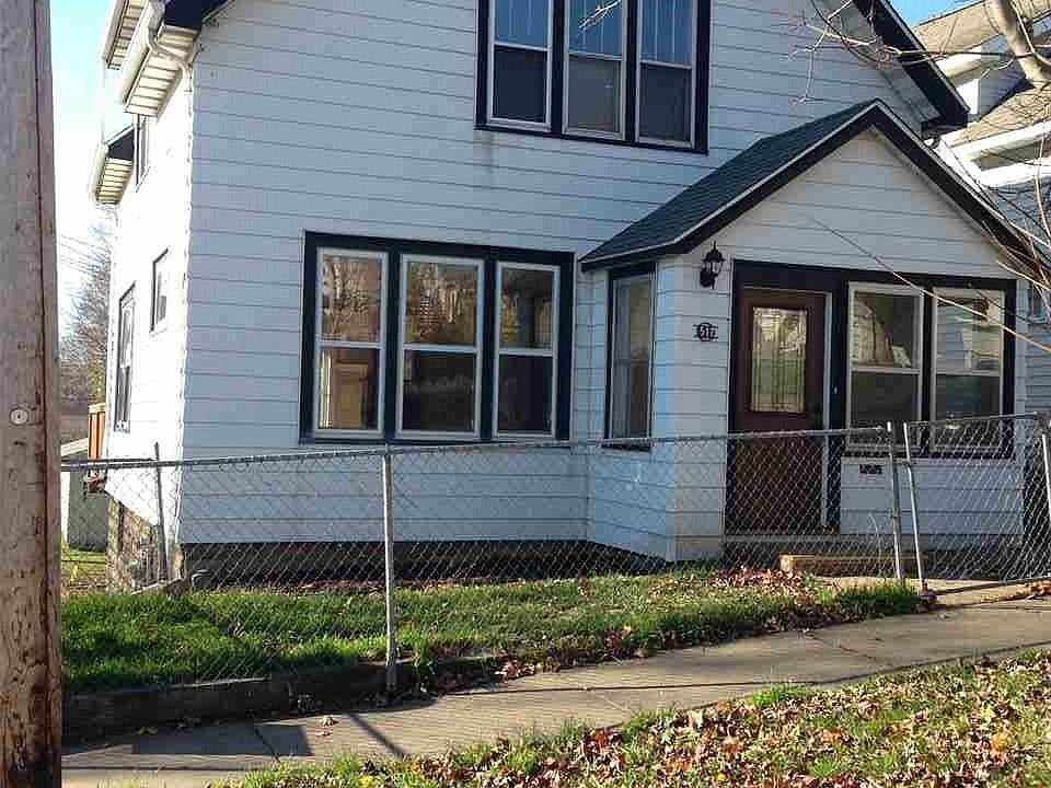 1st image of 517 N 23rd Ave W