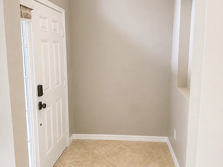 14408 Estrella Dr — Photo 8