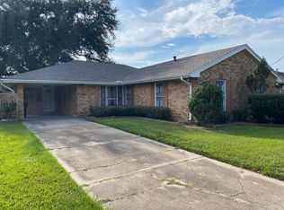 5726 Press Dr, New Orleans, LA 70126