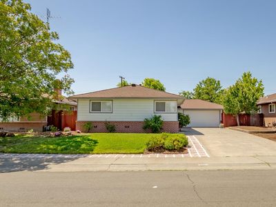 1980 65th Ave, Sacramento, CA, 95822