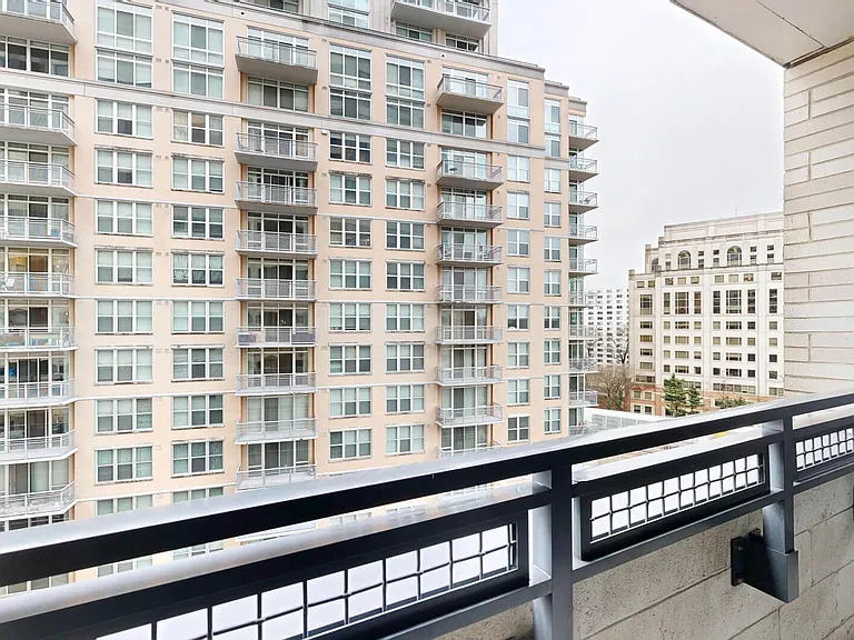 Eleven55 Ripley — Photo 92