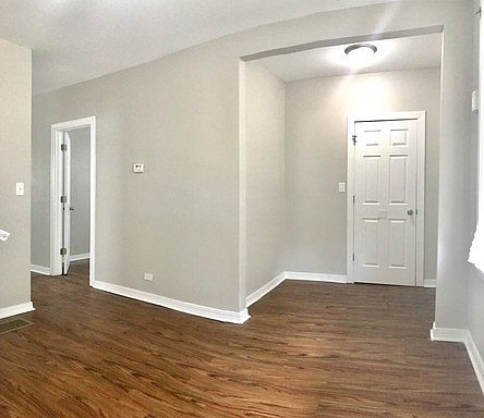 5th image of 8430 S Saginaw Ave