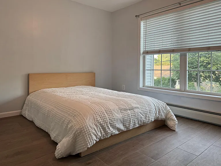 174 Arthur Ave — Photo 2