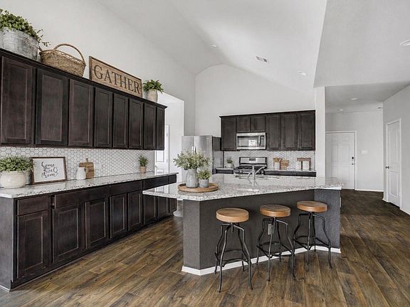 5th image of 20509 Vaughn Forest Ct
