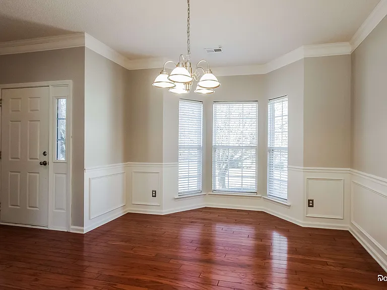 10802 Gold Pan Rd — Photo 7