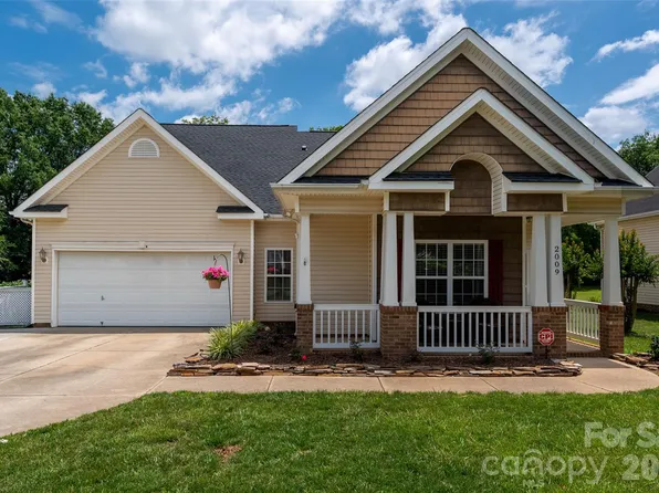 2009 Oakstone Dr, Monroe, NC 28110