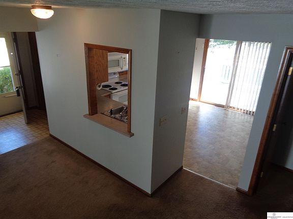 5th image of 420 Chicago Ave