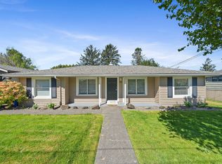 810 Williams Ave, Tillamook, OR 97141