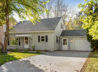 8056 Sunflower, Victoria, MN 55386