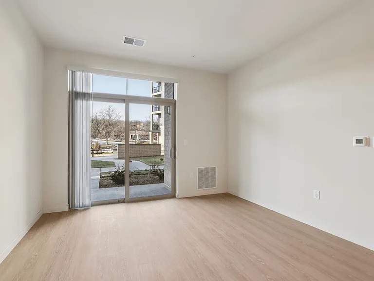 The Flats at Bishop's Woods — Photo 14