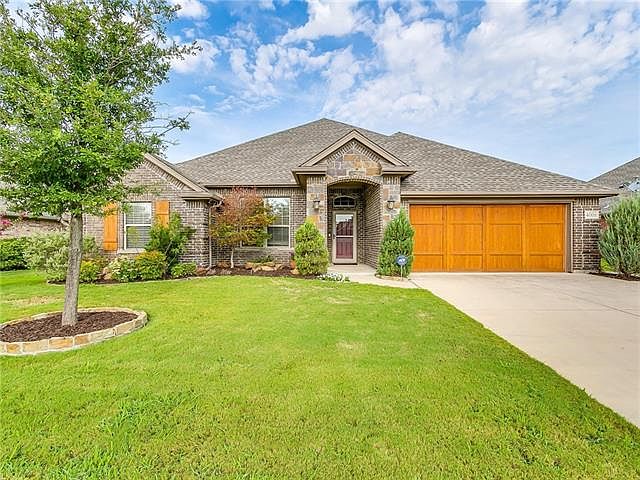 1st image of 4008 Palomino Dr