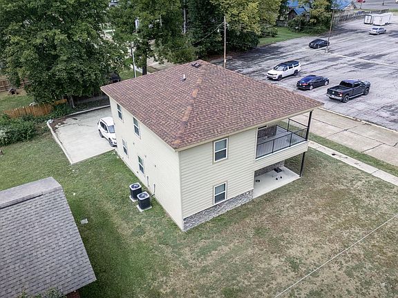 3rd image of 337 N 12th St