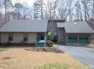 6517 Deerview Dr, Raleigh, NC 27606