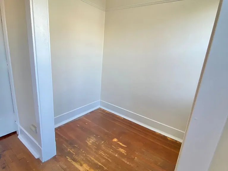St Florence Apartments — Photo 12