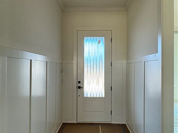 2nd image of 2716 Eris Ave