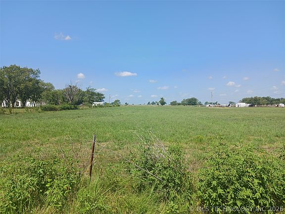 2nd image of 280 South Rd