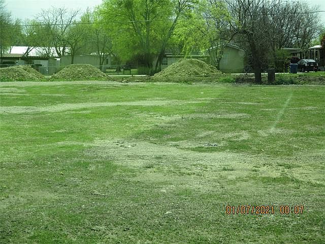 2nd image of 112 Cedar Ln