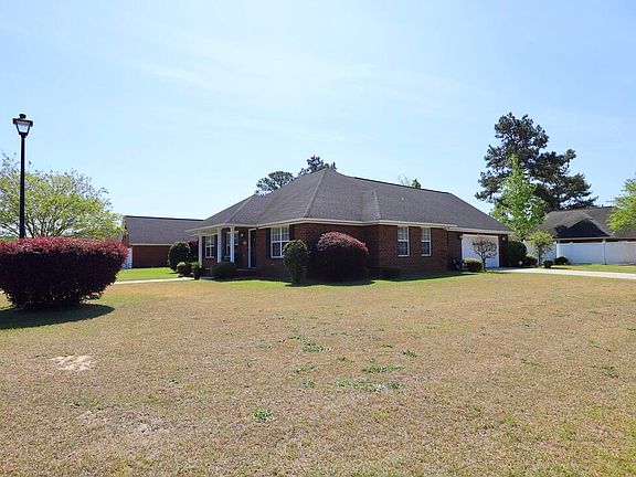 3rd image of 3196 Daufaskie Rd