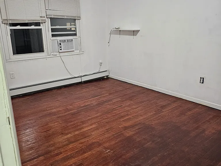108 Sussex St #2 — Photo 7