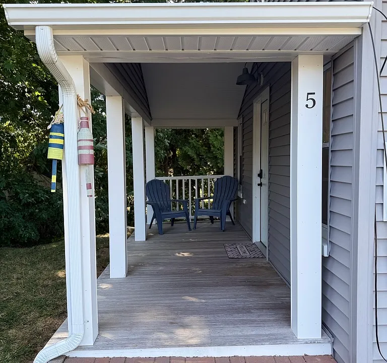 5 Fuller Ct